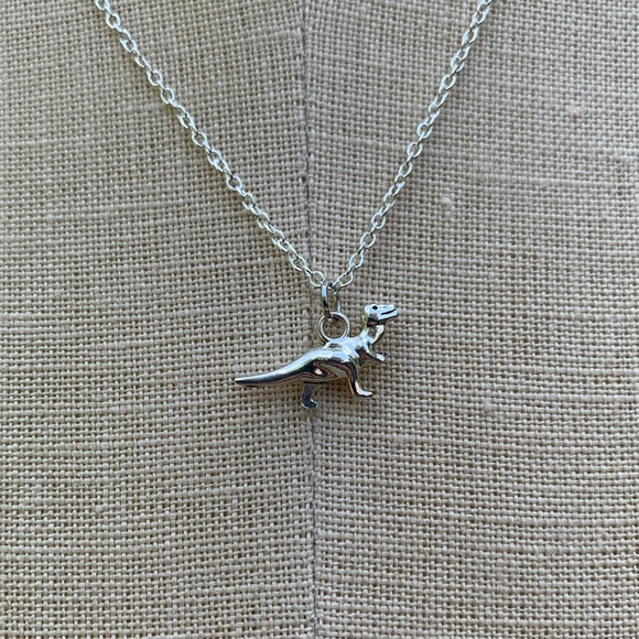 NWT Sterling Silver Plated Chain & Alloy Dinosaur Charm Necklace - Picture 4 of 8